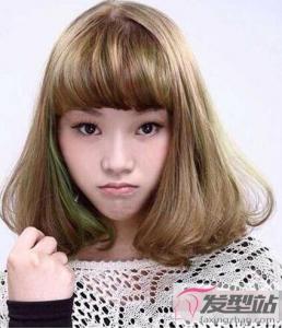 女生齐肩梨花头 尽显淑女优雅气质