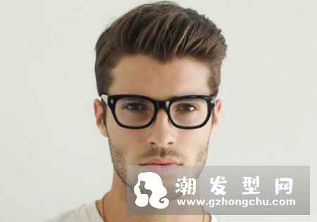 发型看男生性格 长发背头中分不一样