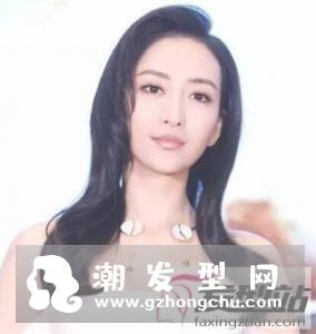 女生中长发梨花头 清新甜美颜值爆表