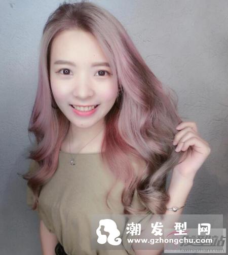 发尾纹理烫女生最爱款 就要这种电棒卷度！