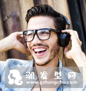 男生丸子头怎么扎 简约扎法帅气又减龄