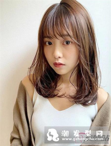 中长内扣梨花头 优雅甜美显年轻