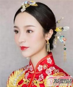 新娘点名率最高的发型 中式秀禾新娘造型