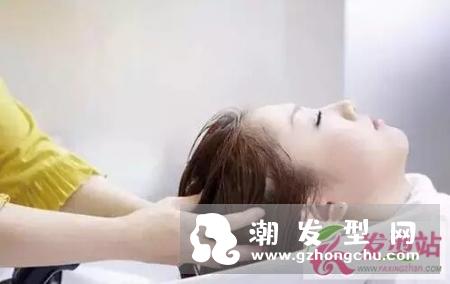 怎样拥有完美秀发　女生护发小技巧　