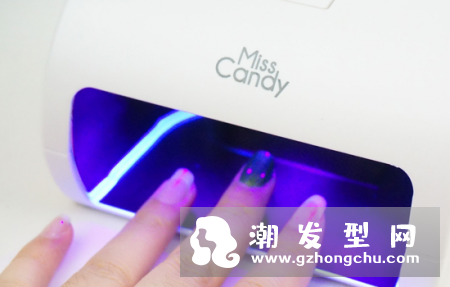 猫眼石美甲是怎么做的 磁铁怎么用
