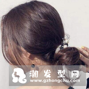 低丸子头怎么扎 明星同款发型介绍