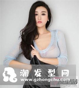 卷发头顶蓬松造型 修颜塑型两不耽误