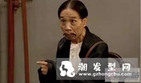 男士中分发型打理教学 男生蓬松中分发型这样弄最好看