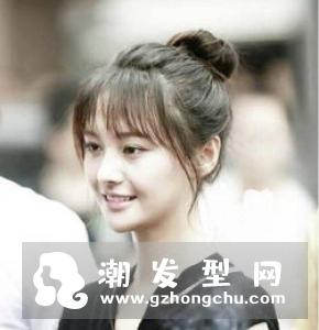 圆脸妹子适合扎丸子头吗 怎么扎好看