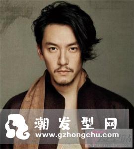 不同年龄段男士发型推荐 每个年龄段发型大不一样