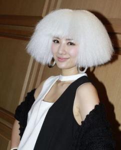 青木亚麻灰适合男生吗 是怎么调色的