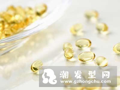 头发出油的解决方法 夏季头发出油正确控油方法