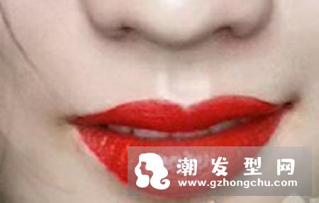 阿玛尼小胖丁506适合黄皮吗 和504试色哪个好看