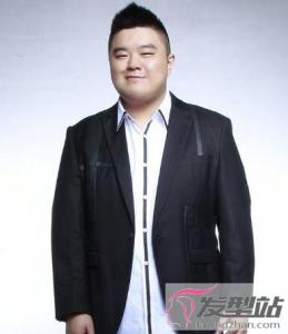 胖人适合的发型男 修颜帅气找回自信心