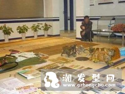 卸妆水冻成冰还能用吗 化妆品冻了会影响吗怎么解冻