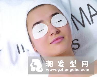维生素e可以去黑眼圈吗 淡化方法是怎样的