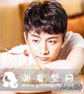 适合暖男的发型有哪些 偏向软萌型倍受异性欢迎