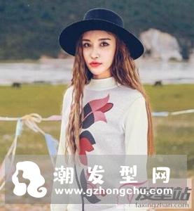 女生文艺风卷发发型 这样烫温柔迷人小清新
