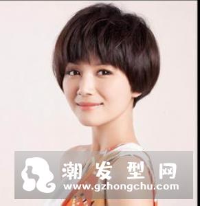 女生波波头发型示范图片 经典发型时尚又百搭