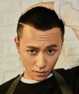 你适合什么铲青发型 七款型男两边铲设计