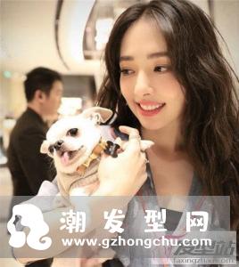 长发绵羊卷时尚来袭 尽显女人味气质十足女生卷发