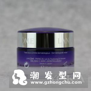 兰蔻塑颜雪花霜春天用会干吗 保湿效果怎么样