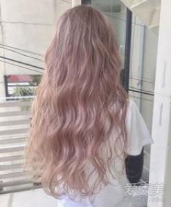 亚麻灰褪色后什么颜色 是染的还是漂的
