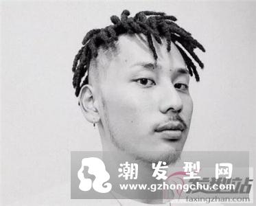 最新男生编发发型 个性脏辫再掀热议