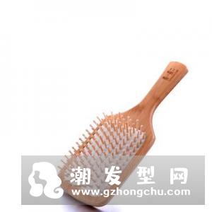 气垫梳怎么清洗 梳头发的好处