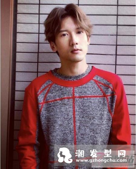 2019男士发型新趋势 分界刘海必成大热