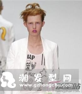 男生苹果头怎么扎 这样扎呆萌又减龄