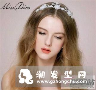 绝美新娘披肩发发型 法式优雅浪漫尽显