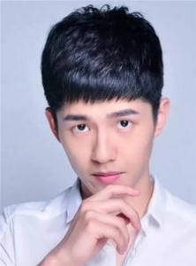 男生头发蓬松适合的发型 自带蓬松感很多发型都好看