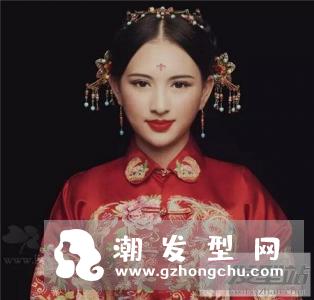 新娘点名率最高的发型 中式秀禾新娘造型