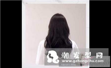 美人鱼卷发已成过去式！韩系仙气顶标发型风铃卷最美中长→长发图鉴总整理！