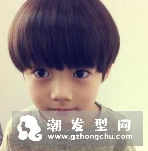 男生蘑菇头怎么剪好看 修颜呆萌年轻好几岁