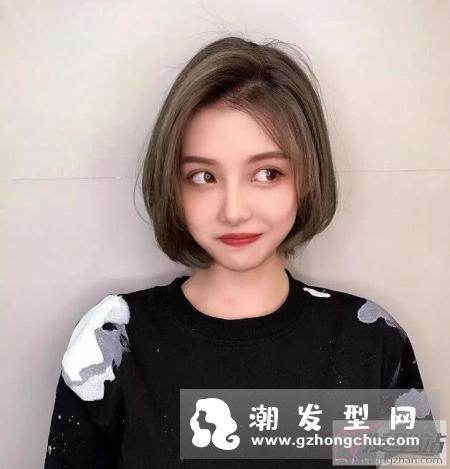最减龄的波波头短发 简单干练气质绝佳