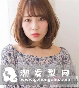 短发女生烫什么发型好看 气质梨花烫美不可言