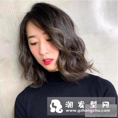 及肩发型怎么卷好看 女神卷发让气质VS知性同时拥有