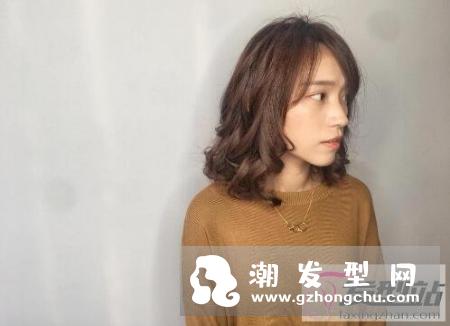 男生心中最喜欢的女生长卷发排行 浪漫爆表女神卷发实在让人无法抗拒