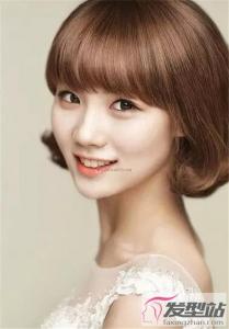 婚纱照短发新娘发型 打造最美短发女神