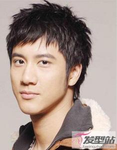 校园小清新男生发型 养眼迷人最有异性缘佳
