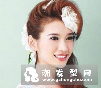 2018流行什么发型 气质纹理感短卷发