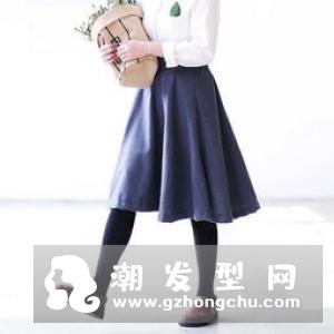 复古羊毛卷短发 慵懒风也可以女人味十足