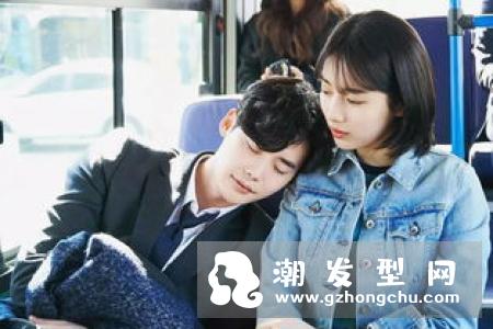 当你沉睡时李钟硕是什么发型 同款韩式中分短卷发怎么弄