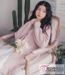 女生文艺风卷发发型 这样烫温柔迷人小清新