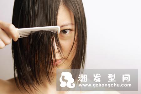 卷发怎样打理才好看 初学者也能轻松上手美丽卷发教学