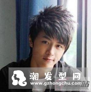 男生个性毛刺发型 酷炫有型回头率高