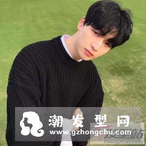男生理什么发型好看 帅气发型散发时尚魅力