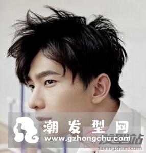 男生颧骨突出适合什么发型 帅气发型不仅时尚还修颜